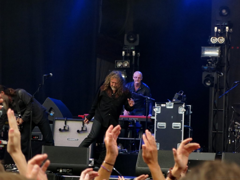 Robert_Plant_in_Stockholm201513