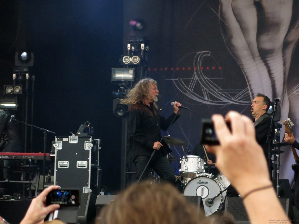 Robert_Plant_in_Stockholm201519