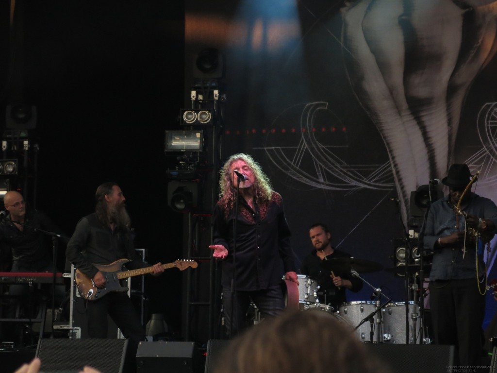 Robert_Plant_in_Stockholm201535