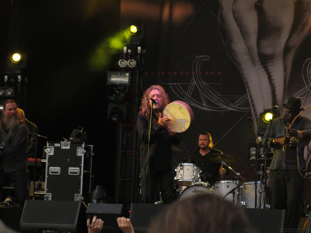 Robert_Plant_in_Stockholm201536