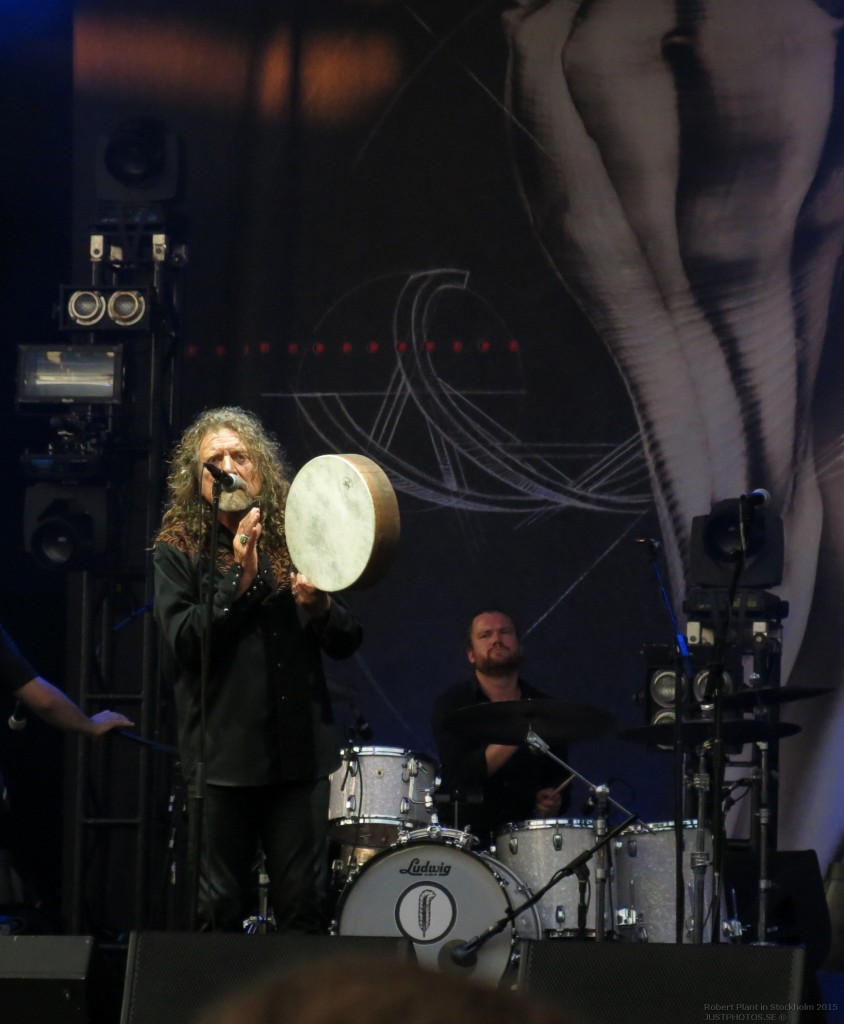 Robert_Plant_in_Stockholm201542